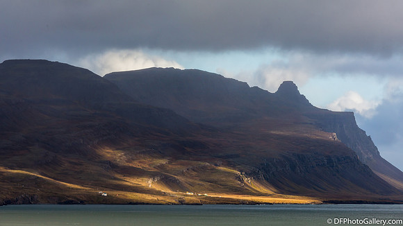 A view near Hafnarnes Lighthouse