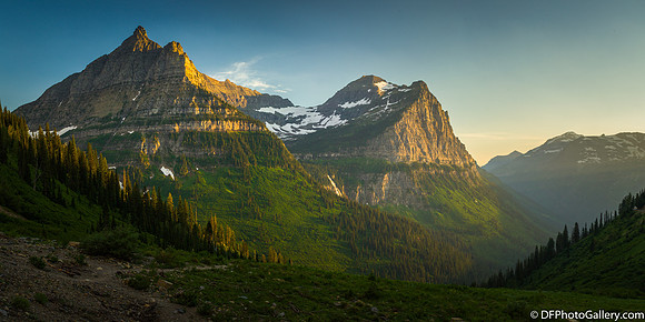 Along the Going-To-the-Sun Road inside the Glacier National Park